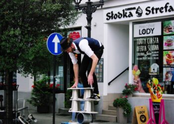 Uliczni artyści znów podbili serca publiczności!