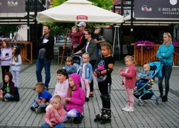 Uliczni artyści znów podbili serca publiczności!
