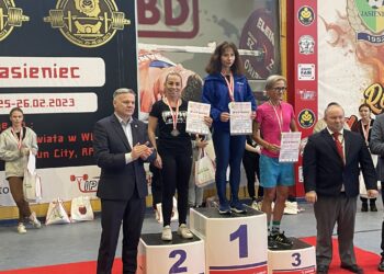 Siłaczki z Ursusa na podium!