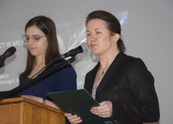Możliwości kariery w służbach mundurowych