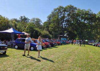 Miłośnicy maluchów spotkali się w Koźminie Wlkp.