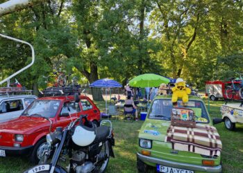 Miłośnicy maluchów spotkali się w Koźminie Wlkp.