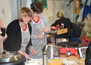 Biesiadowanie i wieczorne tańce