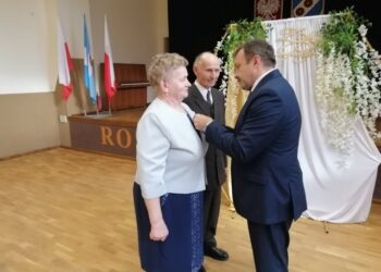Siedem szczęśliwych par