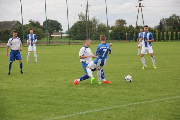 Orły zamykają tabelę