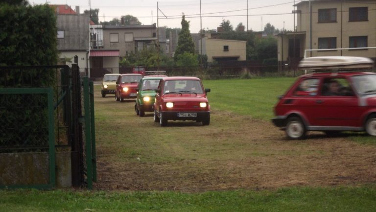 Miłośnicy „maluchów” w Koźminie Wlkp.