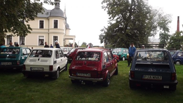 Miłośnicy „maluchów” w Koźminie Wlkp.