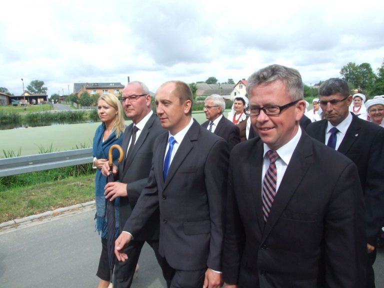 Powiatowe święto plonów w Lutogniewie