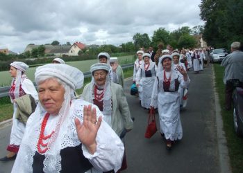 Powiatowe święto plonów w Lutogniewie