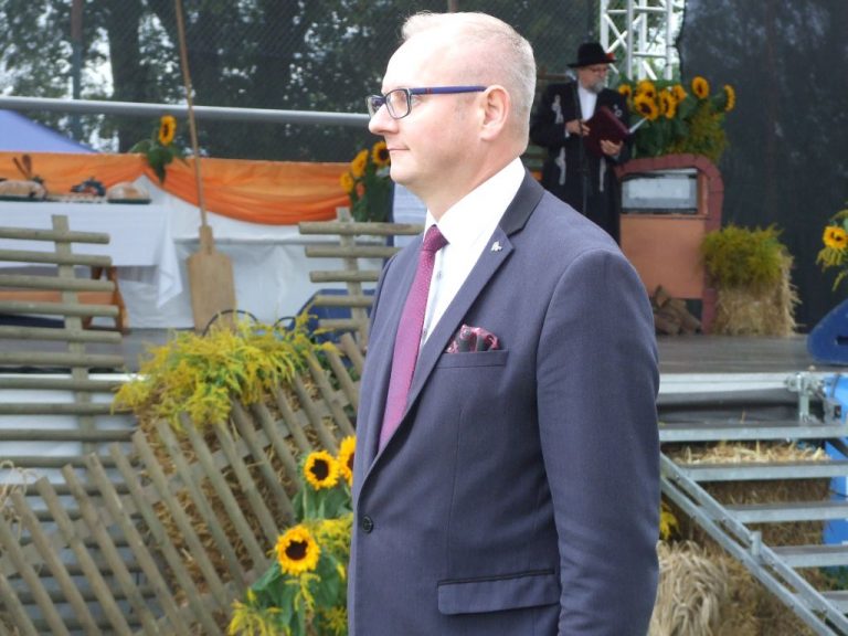 Powiatowe święto plonów w Lutogniewie