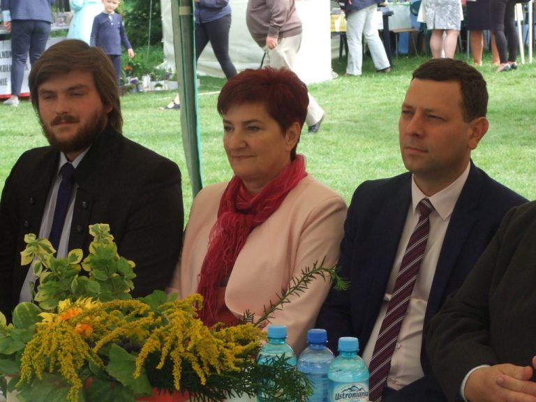 Powiatowe święto plonów w Lutogniewie