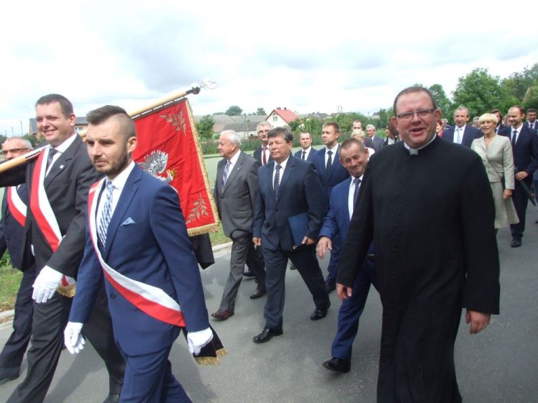 Powiatowe święto plonów w Lutogniewie
