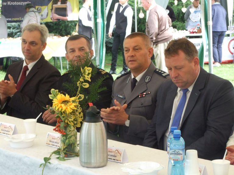Powiatowe święto plonów w Lutogniewie