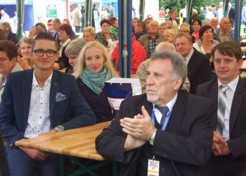 Powiatowe święto plonów w Lutogniewie