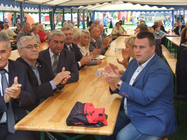 Powiatowe święto plonów w Lutogniewie