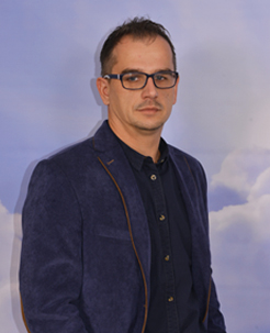 Andrzej Kamiński Andrzej Kamiński