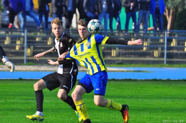 Piast znów nie sprostał Stali