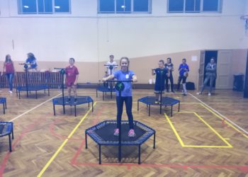 Smerfna noc w koźmińskiej Jedynce