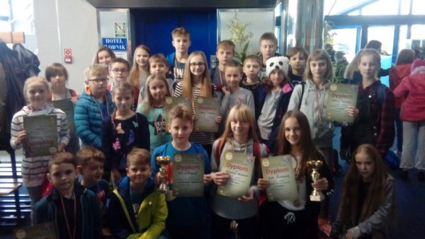 Mistrzostwa powiatu w pływaniu