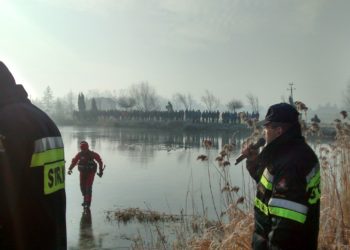 Korzystajmy z bezpiecznych lodowisk!