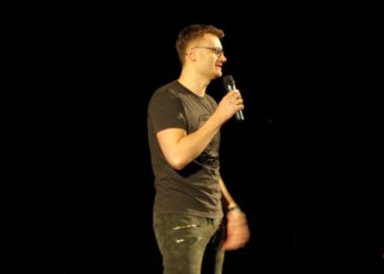 Bóg jest mięsożerny