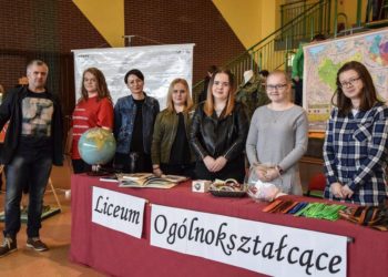 Targi rekrutacyjne na zamku