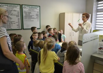 Przedszkolaki z wizytą w Banku Spółdzielczym