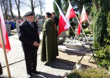 Katyń – pamiętamy!