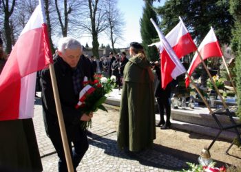 Katyń – pamiętamy!