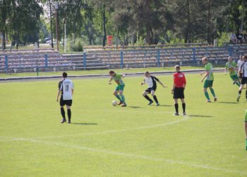 Astra na piątkę