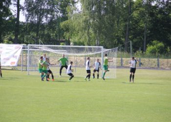 Astra na piątkę
