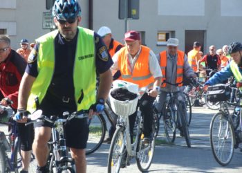 Miłośnicy książek na rowerach