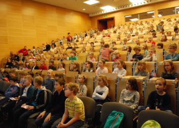 9-letnia Nadia poprowadzi wykład