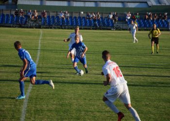 Strzelecki trening Ostrovii