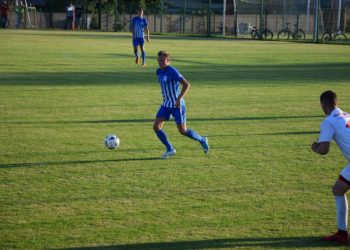 Strzelecki trening Ostrovii