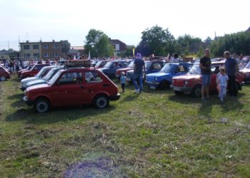 Kolejny zlot maluchów