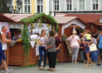 Powiatowe gotowanie z Karolem Okrasą