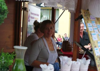 Powiatowe gotowanie z Karolem Okrasą