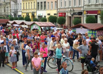 Powiatowe gotowanie z Karolem Okrasą