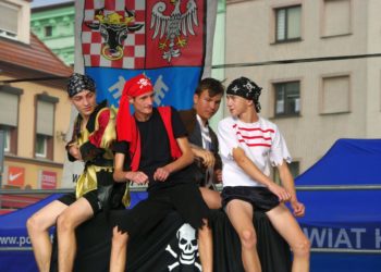 Powiatowe gotowanie z Karolem Okrasą
