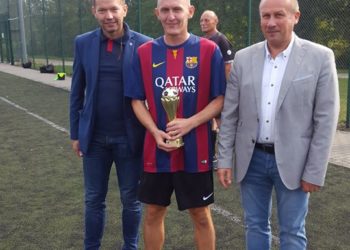 Dzierżanów z kompletem zwycięstw