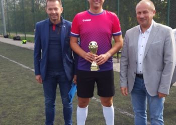 Dzierżanów z kompletem zwycięstw