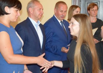 Uhonorowano najzdolniejszych uczniów