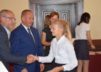 Uhonorowano najzdolniejszych uczniów