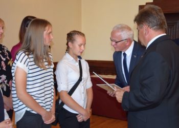 Uhonorowano najzdolniejszych uczniów