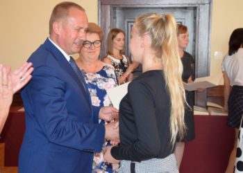 Uhonorowano najzdolniejszych uczniów
