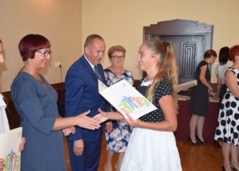 Uhonorowano najzdolniejszych uczniów