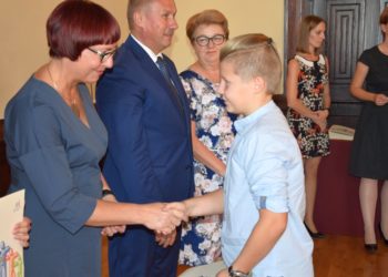 Uhonorowano najzdolniejszych uczniów