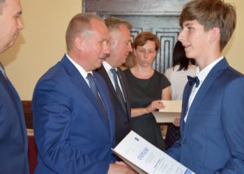 Uhonorowano najzdolniejszych uczniów