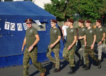 Świętowanie na ul. Batalionów Chłopskich